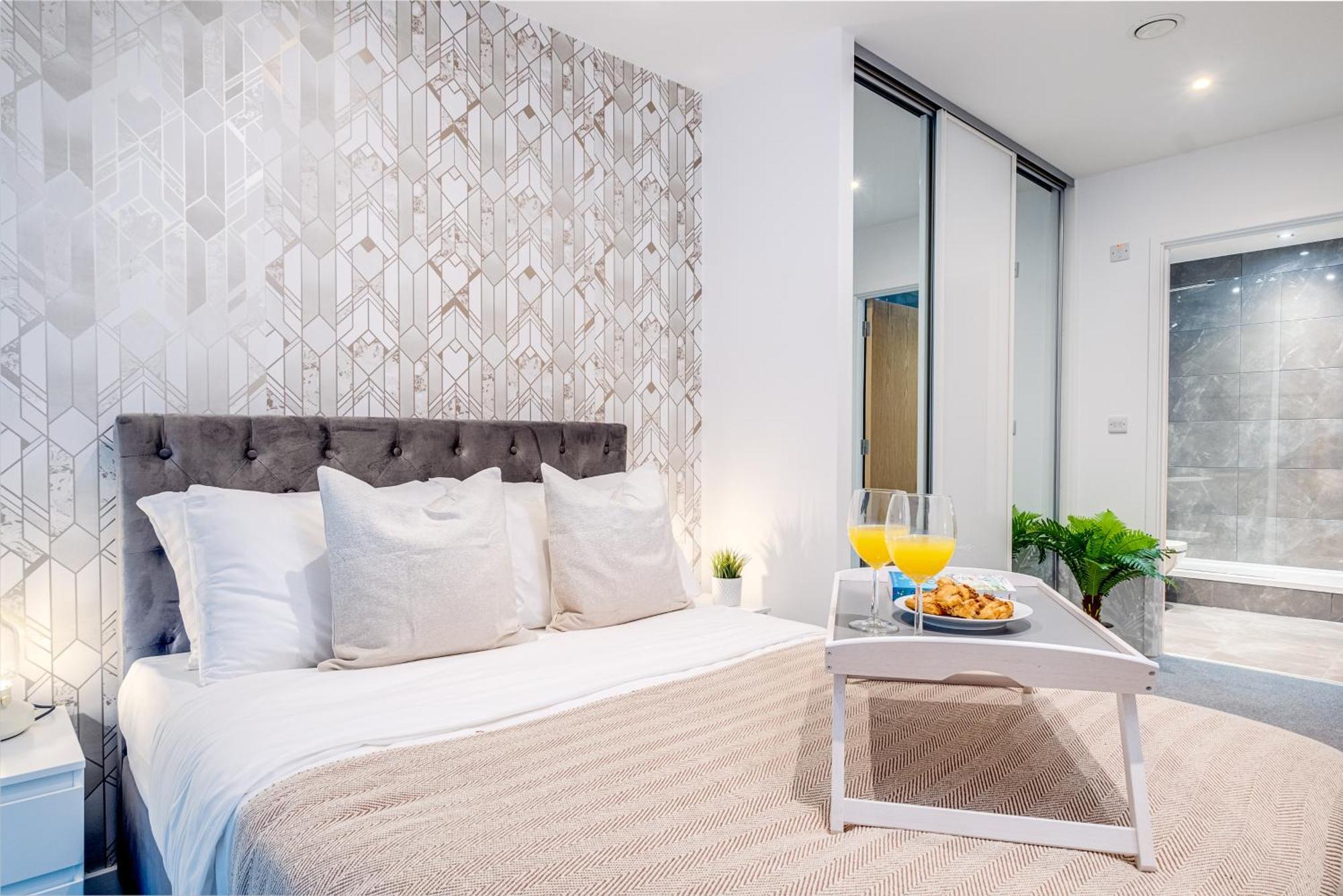 Pluxa Creme Opulence 5 Star Beautiful High End Apartment In Birmingham City Centre Zewnętrze zdjęcie